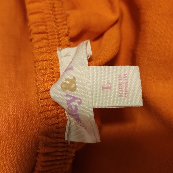 EUC Riley & Rae Orange Flowy Dress - Picture 4 of 5